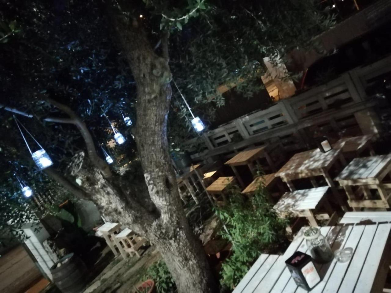 Sosta Camper La Specchia Ξενοδοχείο San Pietro in Bevagna Εξωτερικό φωτογραφία